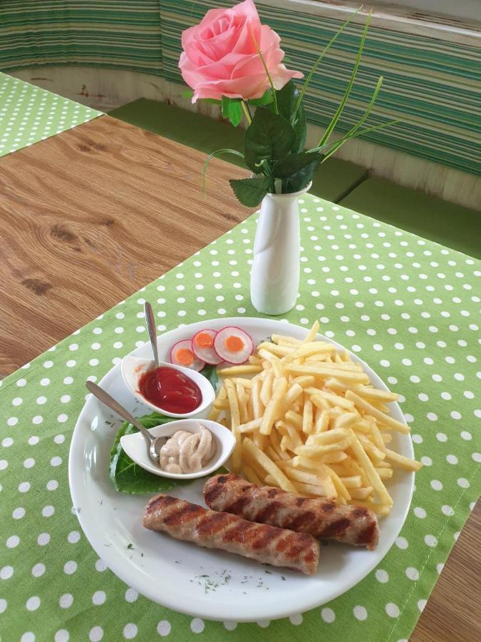 Riedwirtshaus Motel นอย-อุล์ม ภายนอก รูปภาพ