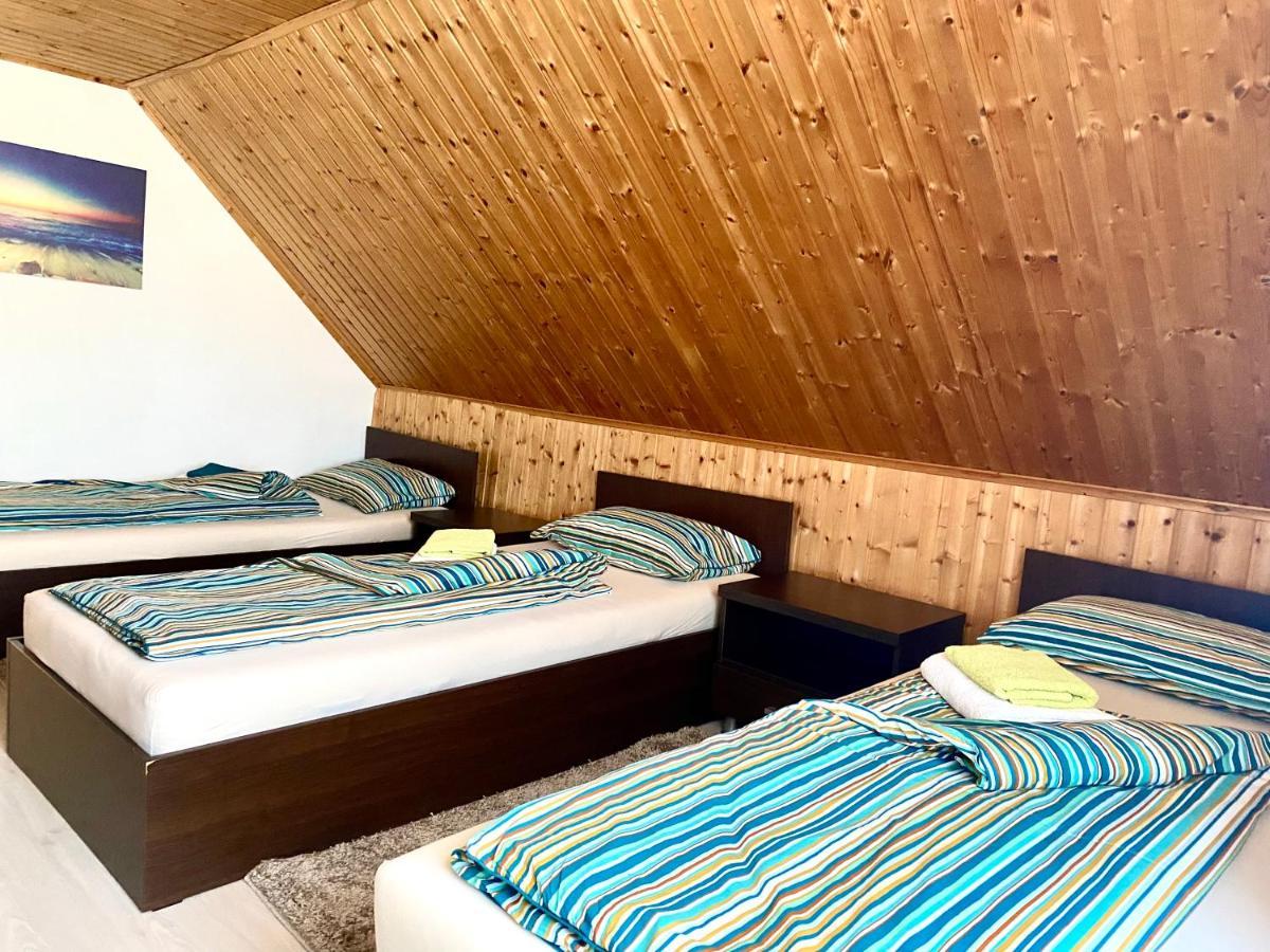 Riedwirtshaus Motel นอย-อุล์ม ภายนอก รูปภาพ